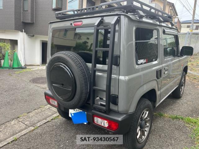 Suzuki JIMNY 2021-06 8036156-2