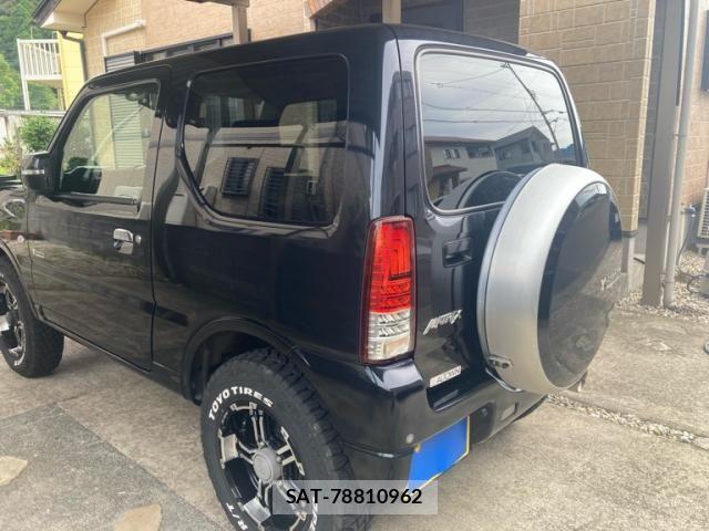 Suzuki JIMNY 2013-08 8036168-8