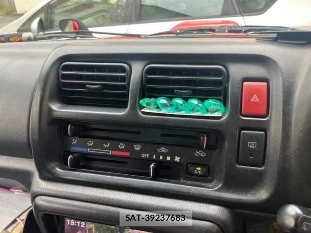 Suzuki JIMNY 2002-09 8074168-21