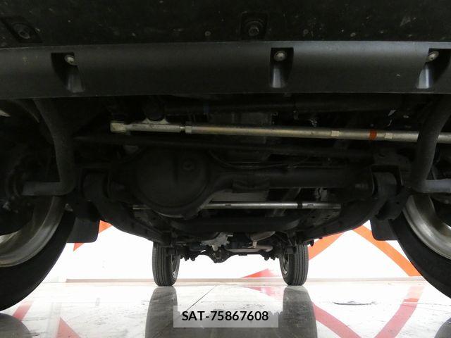 Suzuki JIMNY 2025-04 8074150-4