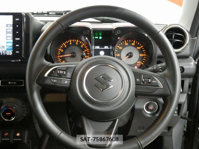 Suzuki JIMNY 2025-04 8074150-6