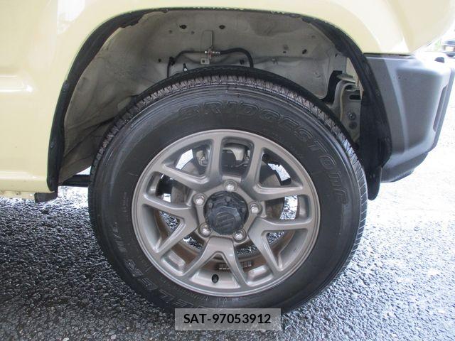 Suzuki JIMNY 2023-07 8074151-11
