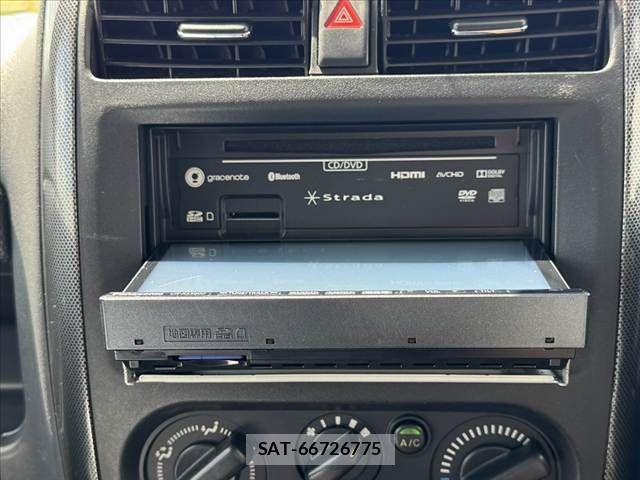 Suzuki JIMNY 2010-06 8074166-20
