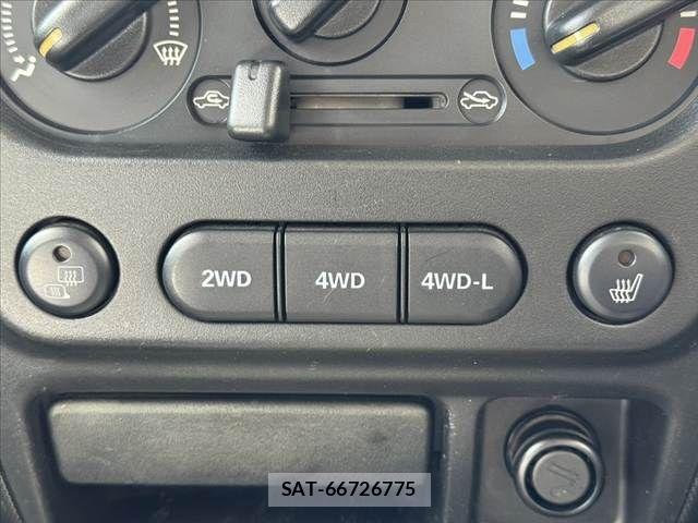 Suzuki JIMNY 2010-06 8074166-3