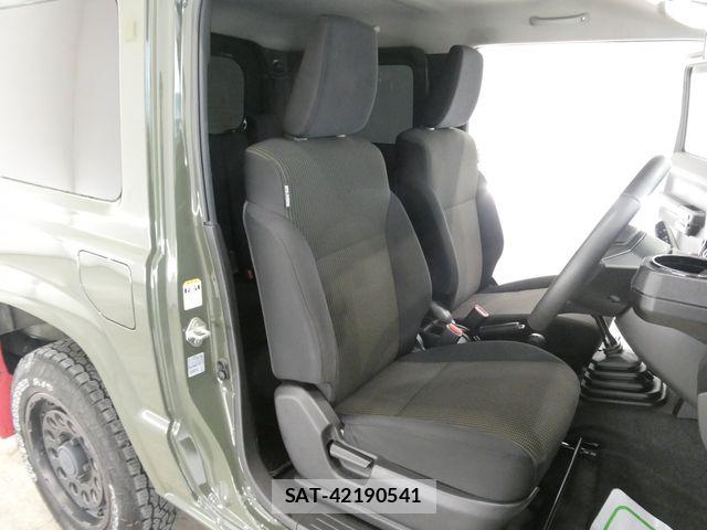 Suzuki JIMNY 2023-09 8074156-12