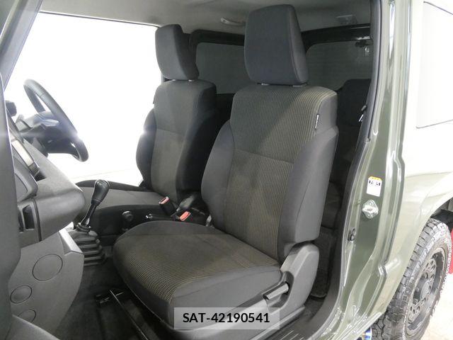 Suzuki JIMNY 2023-09 8074156-16