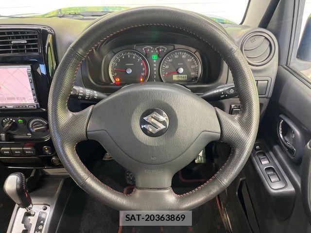 Suzuki JIMNY 2012-10 8074163-10