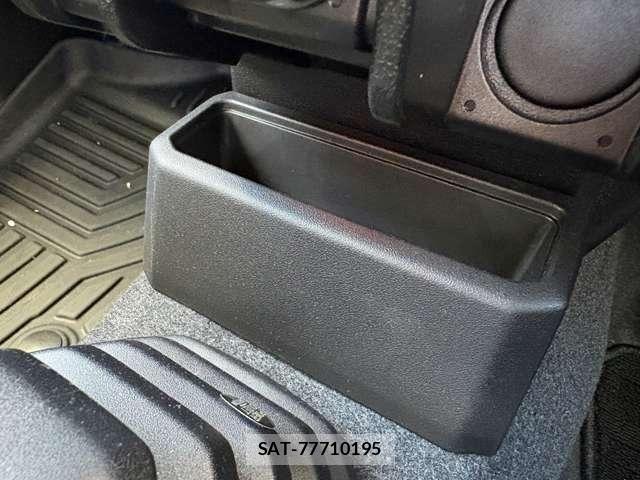Suzuki JIMNY 2021-05 8074154-14