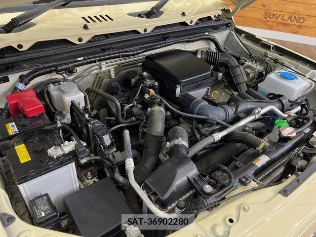 Suzuki JIMNY 2024-06 8074149-18