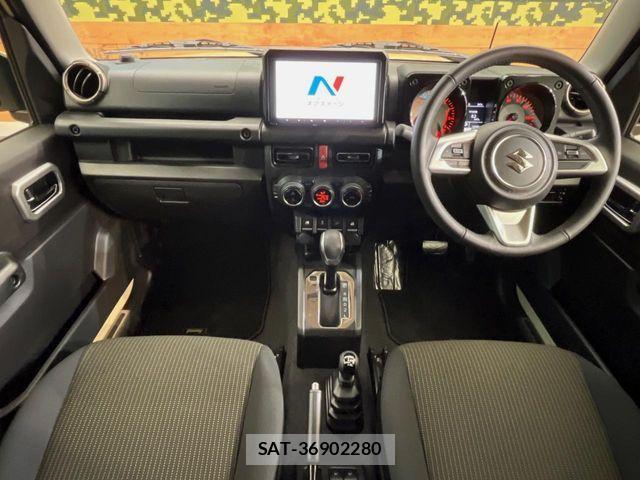 Suzuki JIMNY 2024-06 8074149-1