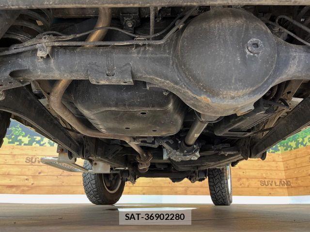 Suzuki JIMNY 2024-06 8074149-19
