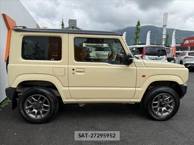 Suzuki JIMNY 2021-12 8099826-11