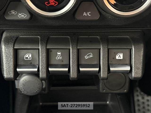 Suzuki JIMNY 2021-12 8099826-24