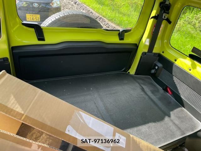 Suzuki JIMNY 2020-03 8099836-15