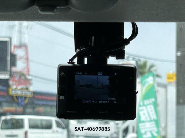 Suzuki JIMNY 2024-03 8099823-25