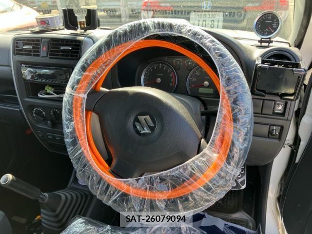 Suzuki JIMNY 2007-03 8099842-13