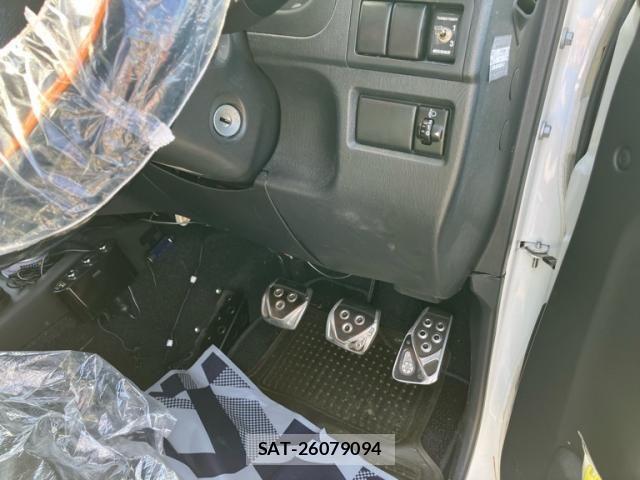 Suzuki JIMNY 2007-03 8099842-14
