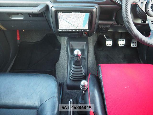 Suzuki JIMNY 2004-09 8099846-15