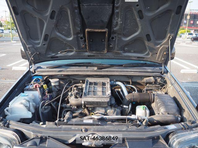 Suzuki JIMNY 2004-09 8099846-23