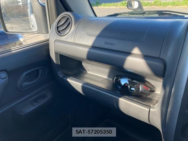 Suzuki JIMNY 2013-06 8099845-17