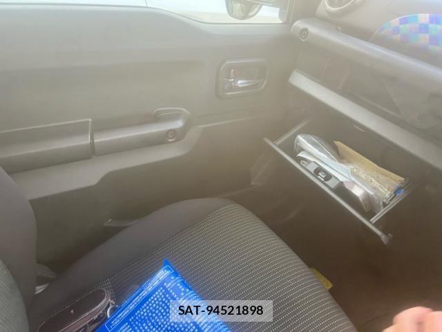 Suzuki JIMNY 2024-10 8099815-19