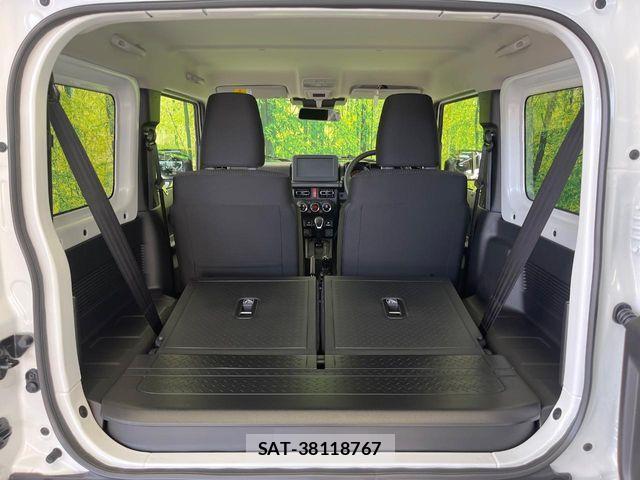 Suzuki JIMNY 2026-06 8099810-10