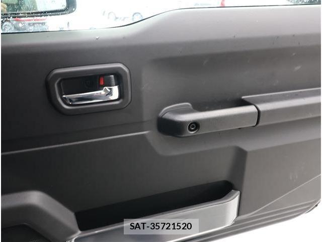 Suzuki JIMNY 2024-06 8099827-5