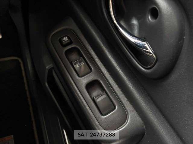 Suzuki JIMNY 2016-10 8099839-11
