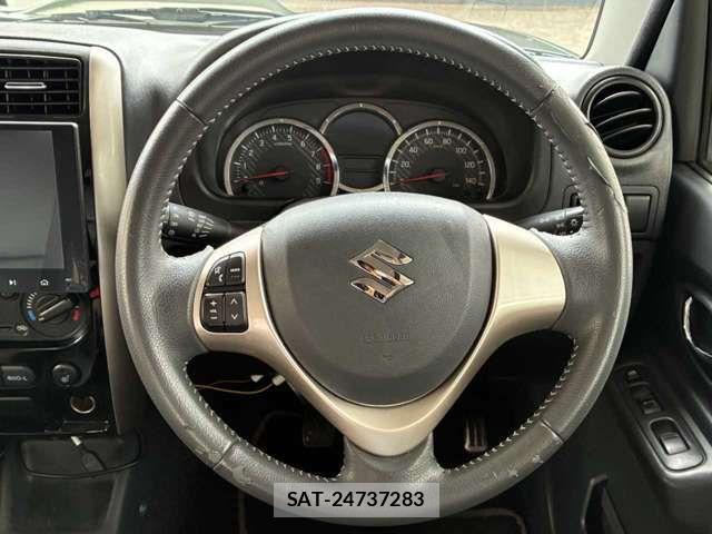 Suzuki JIMNY 2016-10 8099839-3