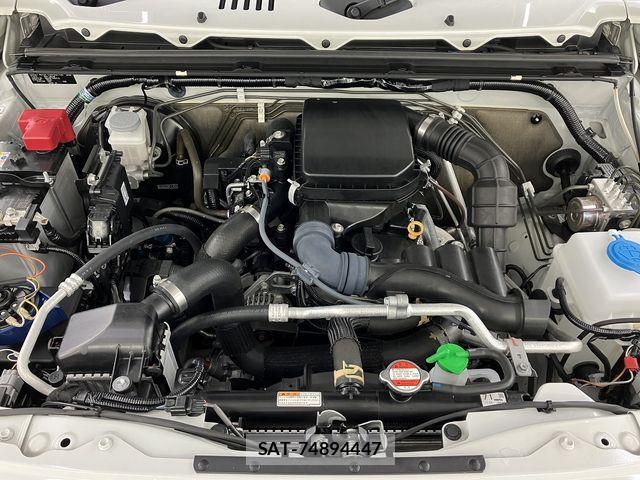 Suzuki JIMNY 2023-07 8099813-6