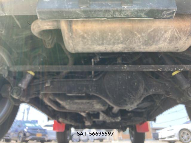 Suzuki JIMNY 2023-08 8099818-28