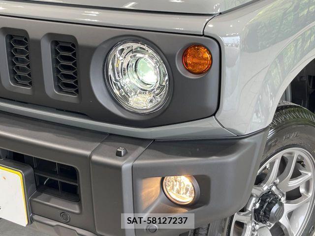 Suzuki JIMNY 2026-06 8099812-12