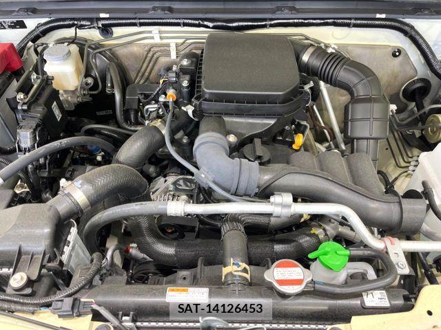 Suzuki JIMNY 2025-03 8130778-17