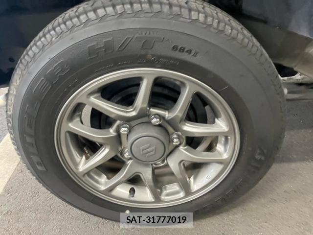 Suzuki JIMNY 2019-09 8130803-6