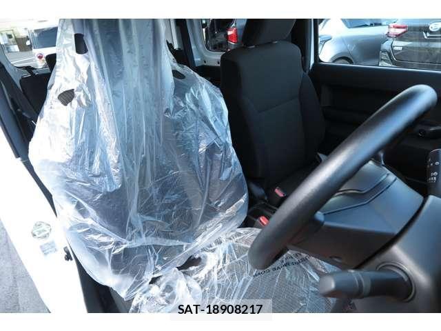 Suzuki JIMNY 2026-07 8130782-10