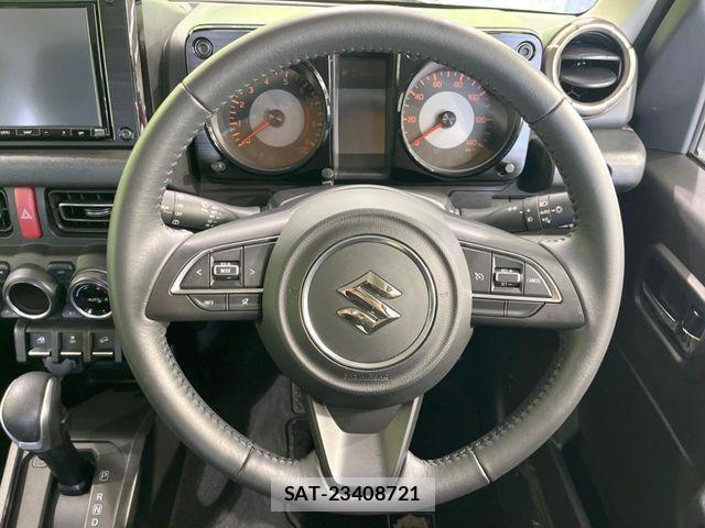Suzuki JIMNY 2023-10 8130779-10