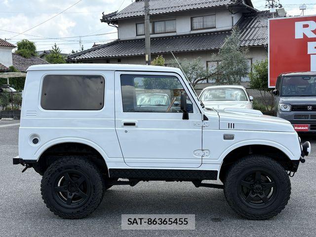 Suzuki JIMNY 1996-01 8130807-6
