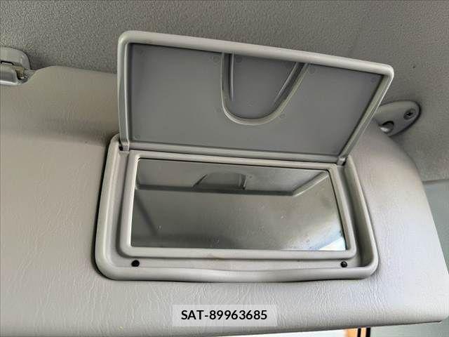Suzuki JIMNY 2013-07 8145968-28