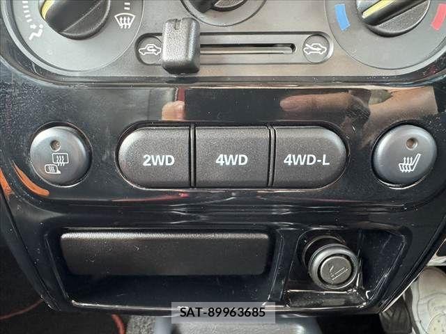 Suzuki JIMNY 2013-07 8145968-3