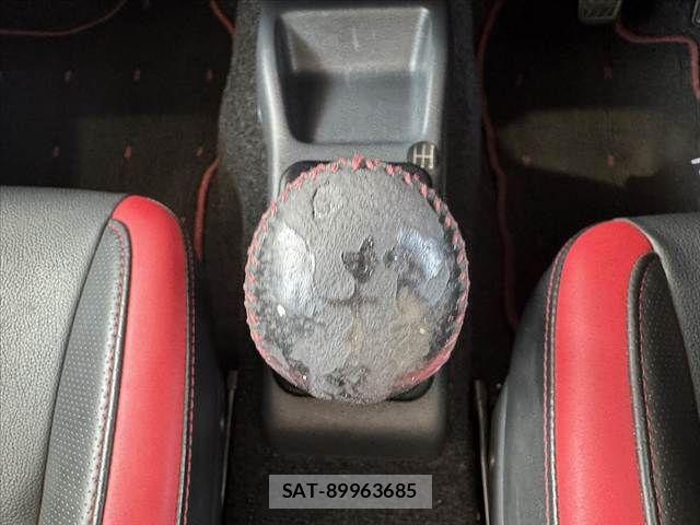 Suzuki JIMNY 2013-07 8145968-4