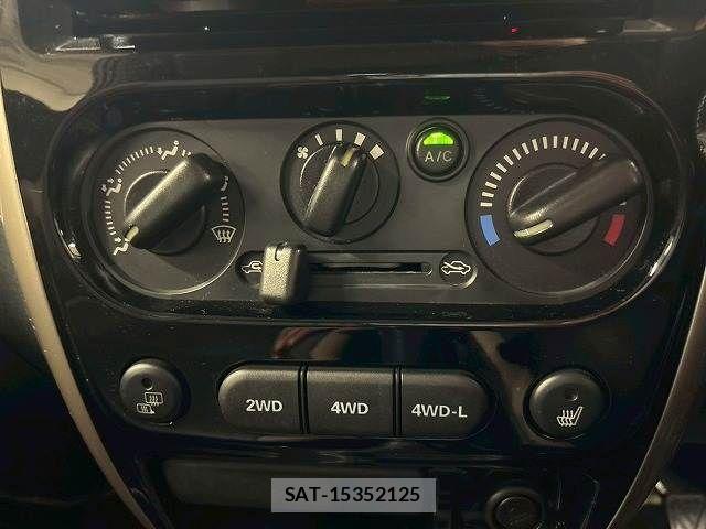 Suzuki JIMNY 2016-04 8145963-7