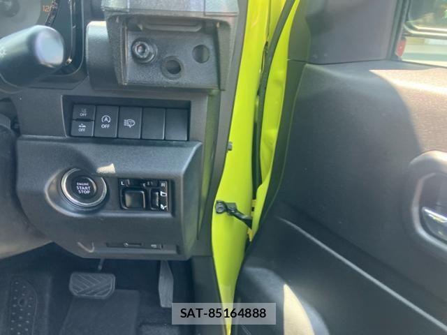 Suzuki JIMNY 2022-12 8158632-13