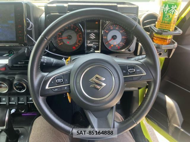 Suzuki JIMNY 2022-12 8158632-16