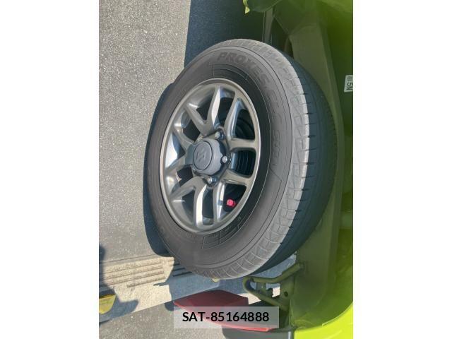 Suzuki JIMNY 2022-12 8158632-4