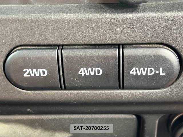 Suzuki JIMNY 2006-10 8158634-22