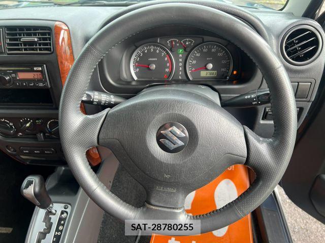 Suzuki JIMNY 2006-10 8158634-24