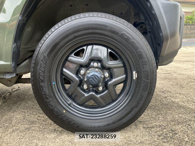 Suzuki JIMNY 2019-09 8208054-9
