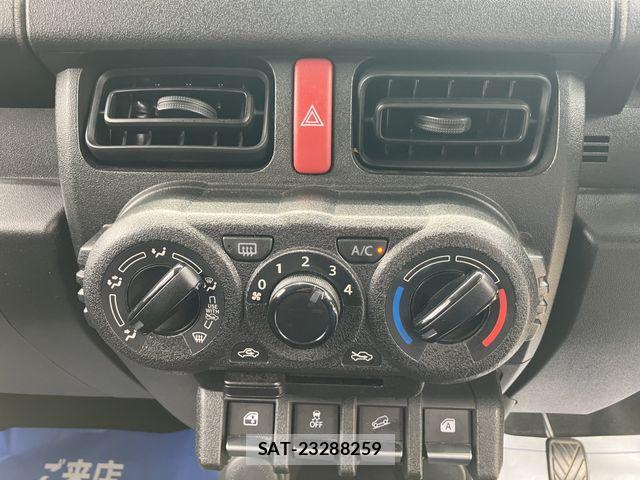 Suzuki JIMNY 2019-09 8208054-18