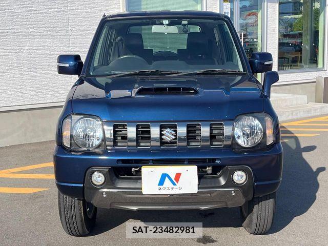 Suzuki JIMNY 2015-05 8208059-13