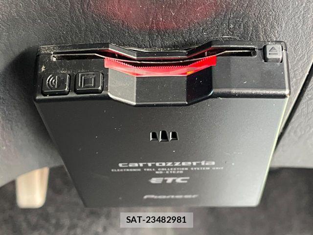 Suzuki JIMNY 2015-05 8208059-5